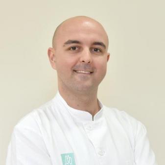 Dr Dušan Antić stomatolog